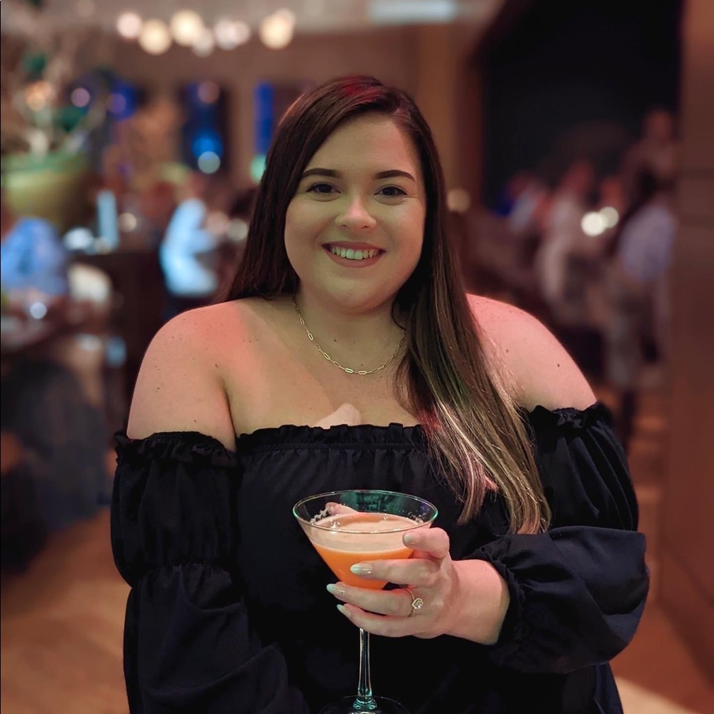 Meet your Posher, Courtney